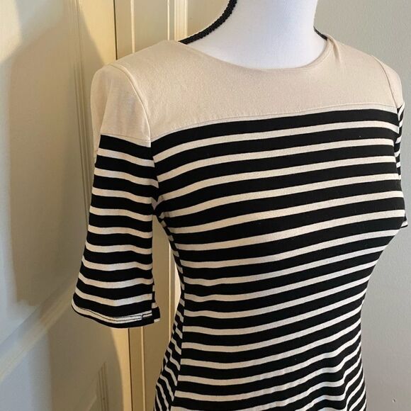 Monteau, beige/black striped 3/4 sleeve dr… - Picture 2 of 9